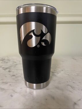 YETI Iowa Hawkeyes 30oz. Rambler Tumbler
